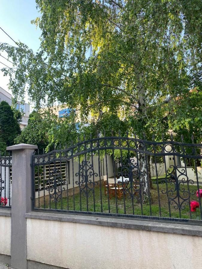 Willa House Reko Belgrad Zewnętrze zdjęcie